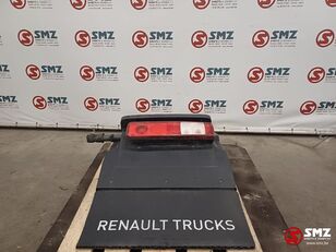 Renault Occ spatbord rechtsachter + steun sárvédő teherautó-hoz