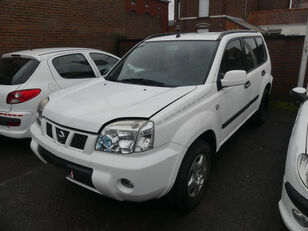 Nissan X-Trail crossover