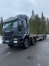 IVECO Trakker AD410T50  autószállító teherautó
