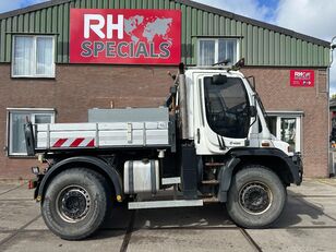 sérült Unimog U400 SCHADE billenős teherautó