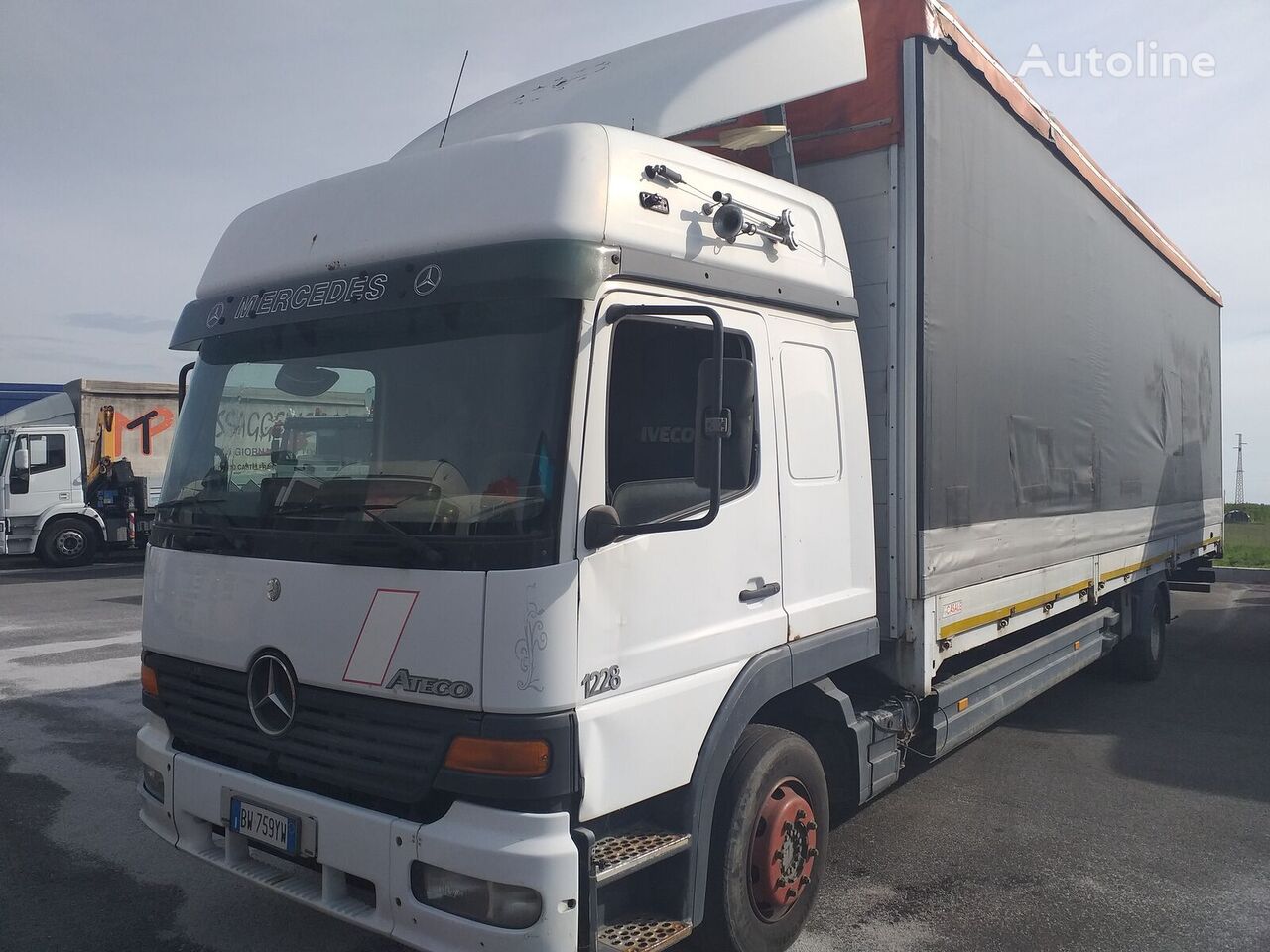 Mercedes-Benz ATEGO 12.28 függönyponyvás tehergépkocsi