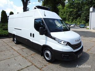 új IVECO Daily 35S18 Carrier Xarios Fridge van  hűtős teherautó < 3.5t