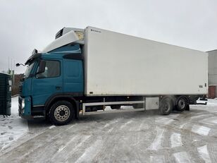 Volvo FM 330 hűtős teherautó