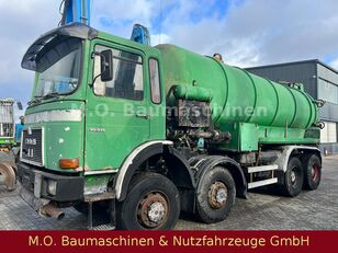 MAN 30.331 Saug u. Spühlwagen/8x4/Haller 16.000 L / szippantós