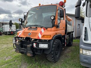 Mercedes-Benz Unimog U300 4x4 Kommunal  univerzális kommunális gép