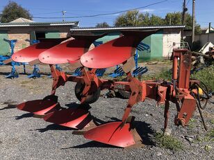 KRONE Mustang 120 váltvaforgató eke