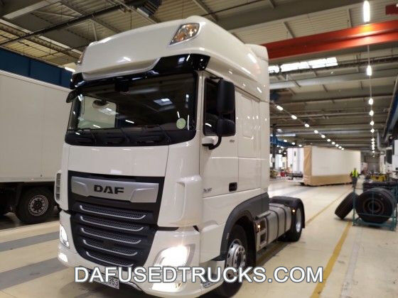 DAF FT XF480 nyergesvontató