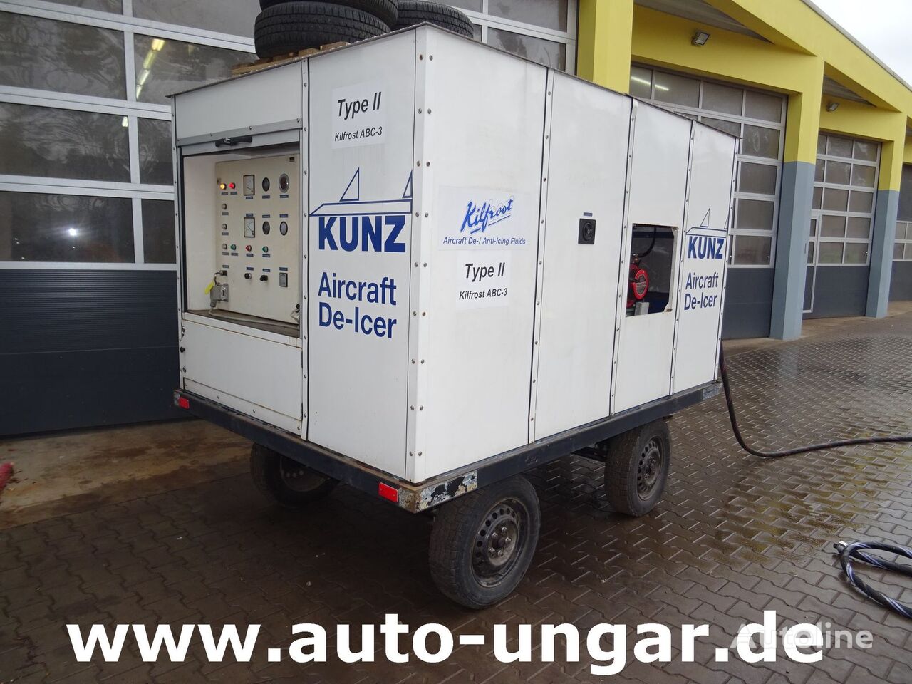 Kunz Aircraft De-Icer Anti-Icer 1200E GSE repülőgép jégtelenítő