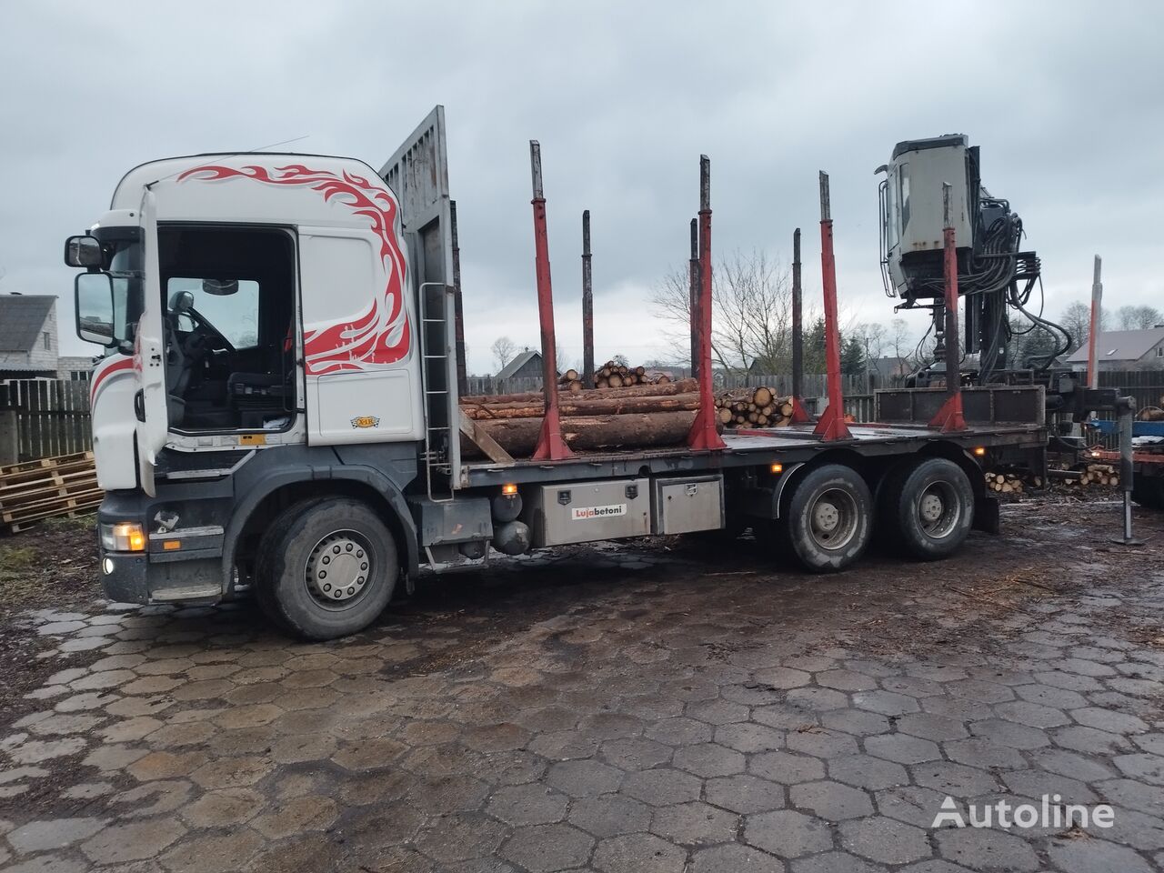 Scania R560 rönkszállító teherautó