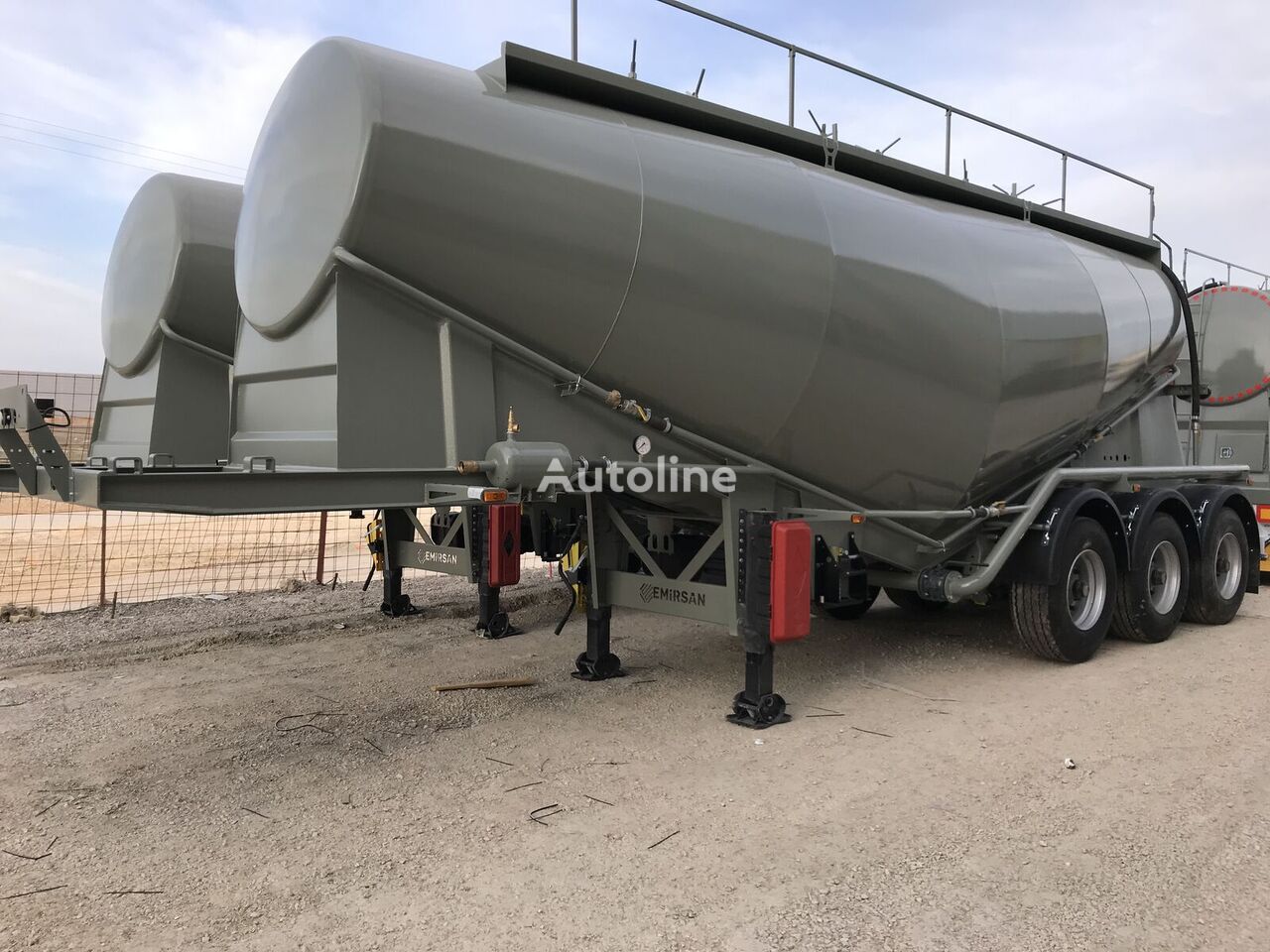 új Emirsan 2024 Cement Tanker from Factory, 3 Pcs, 30 m3 Ready for Shipment cementszállító
