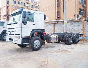 új Sinotruk Howo 6X4 Cargo Truck Chassis 400 hp teherautó alváz