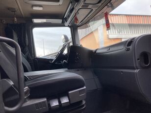 eladó SCANIA P400 hűtős teherautó kép 15 SCANIA P400 hűtős teherautó kép 15