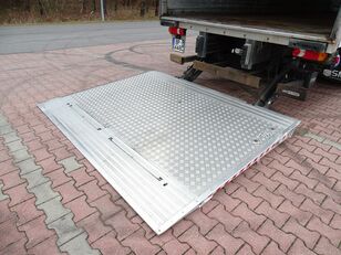 eladó Renault MIDLUM 270 DXI teherautó izoterm kép 6 Renault MIDLUM 270 DXI teherautó izoterm kép 6