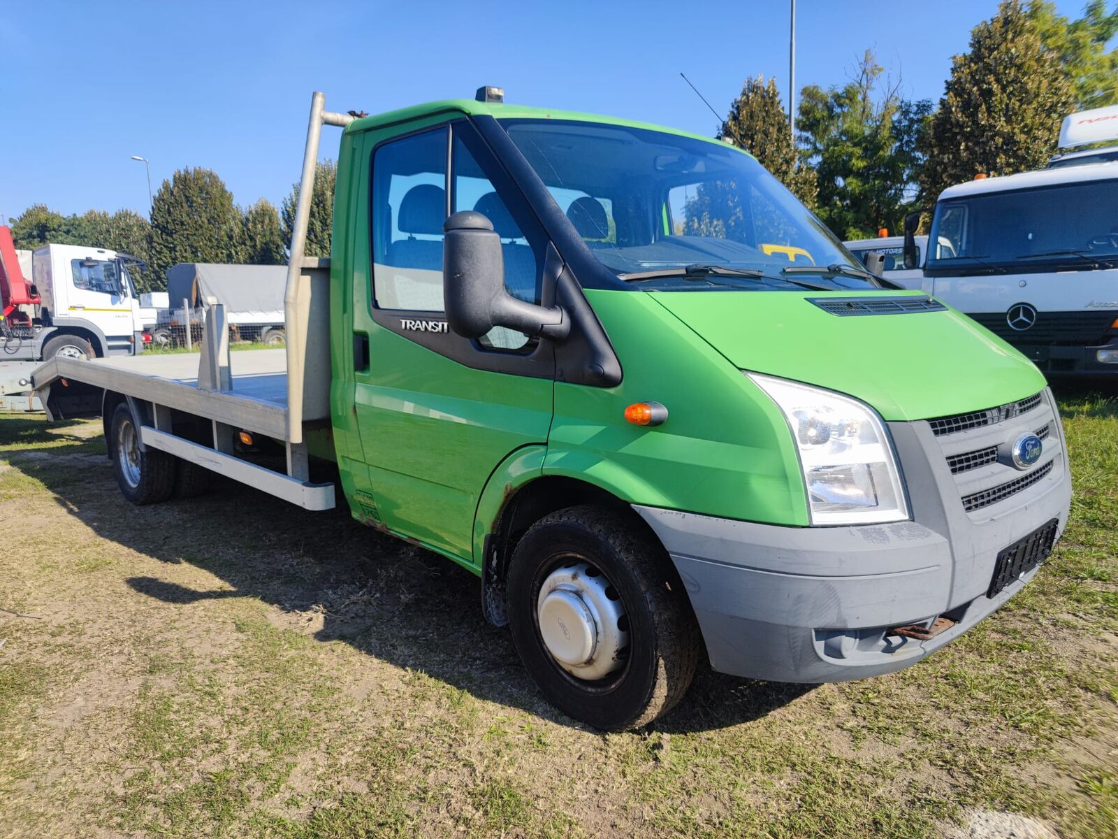 Ford Transit 460 2,4 tdci trailer vontató